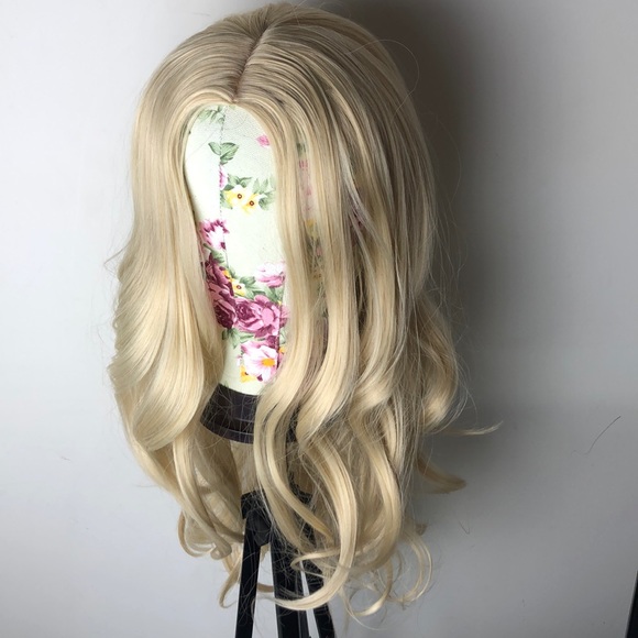 ✨22”  BLONDE FULL CAP WIG? *NEW*
